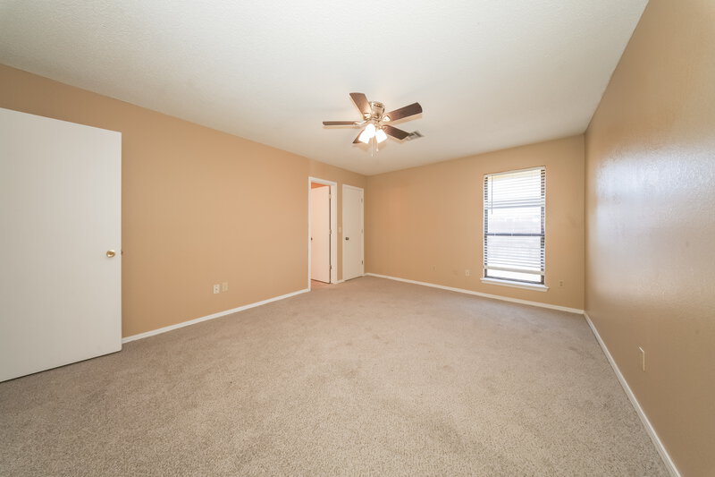 1,465/Mo, 11040 N Eagle Ln Oklahoma City, OK 73162 Main Bedroom View