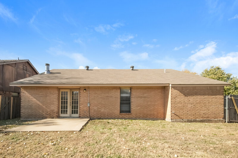 1,465/Mo, 11040 N Eagle Ln Oklahoma City, OK 73162 Rear View