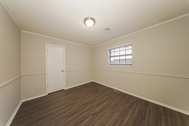 1,715/Mo, 9713 Hummingbird Ln Oklahoma City, OK 73162 Bedroom View