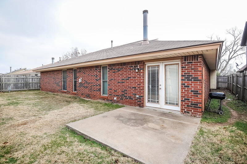 1,715/Mo, 11213 N Eagle Ln Oklahoma City, OK 73162 Rear View 3