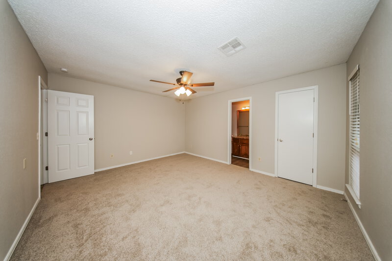 1,850/Mo, 11032 N Eagle Ln Oklahoma City, OK 73162 Main Bedroom View