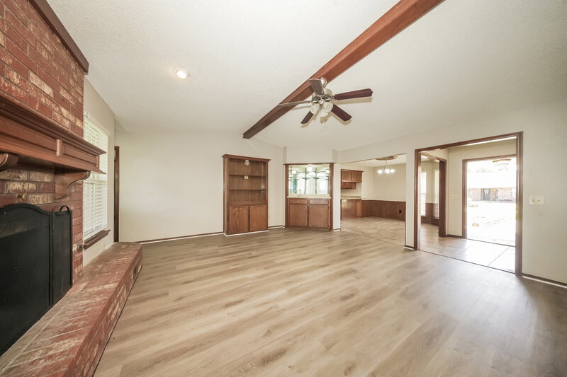 1,710/Mo, 12913 S Drexel Ave Oklahoma City, OK 73170 Living Room View 2