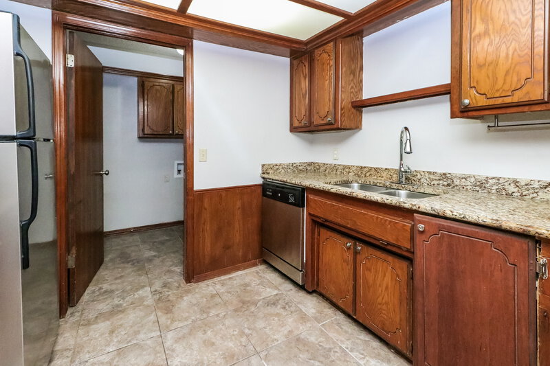 1,785/Mo, 12913 S Drexel Ave Oklahoma City, OK 73170 Kitchen View