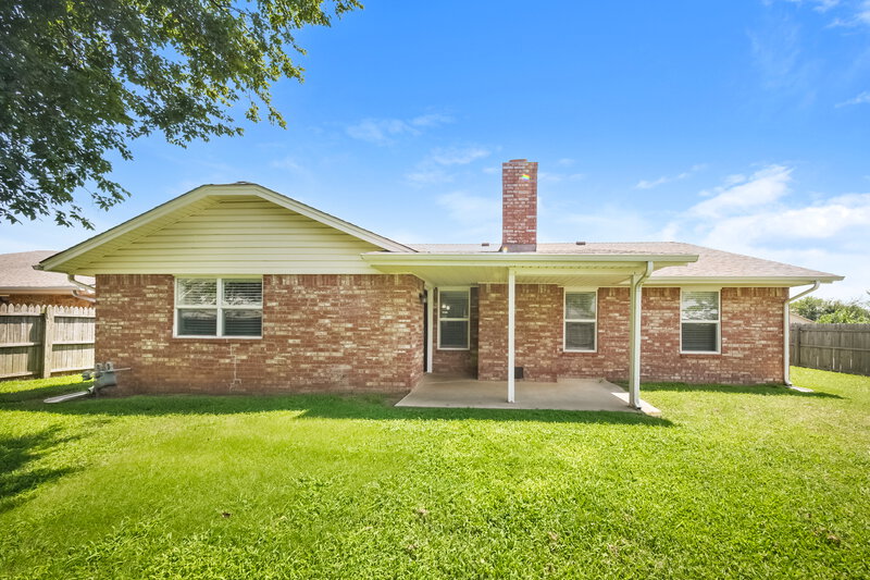 1,710/Mo, 12913 S Drexel Ave Oklahoma City, OK 73170 Rear View