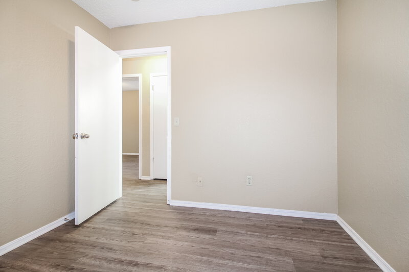1,385/Mo, 528 Wandering Way Oklahoma City, OK 73170 Bedroom View