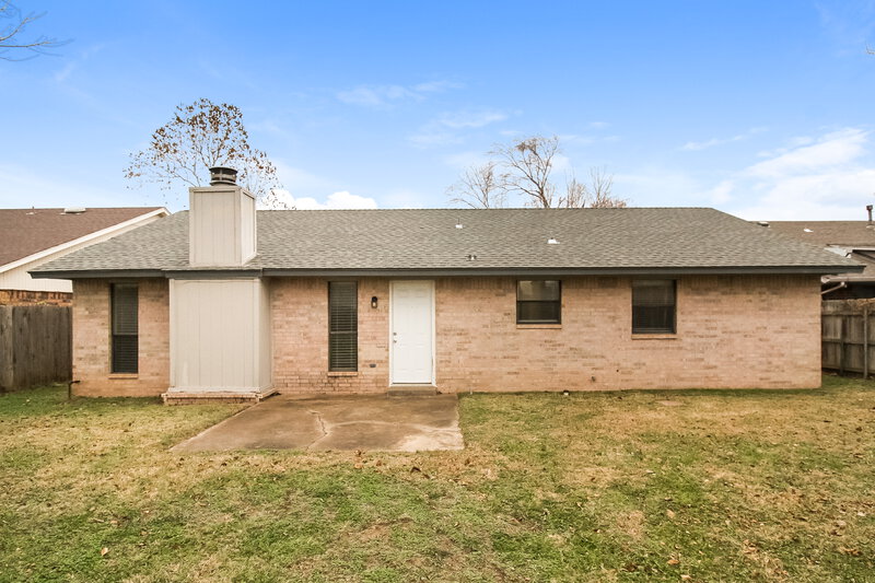 1,385/Mo, 528 Wandering Way Oklahoma City, OK 73170 Rear View