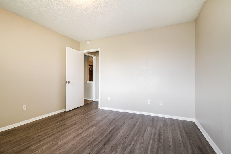 1,690/Mo, 674 Wandering Way Oklahoma City, OK 73170 Bedroom View 3