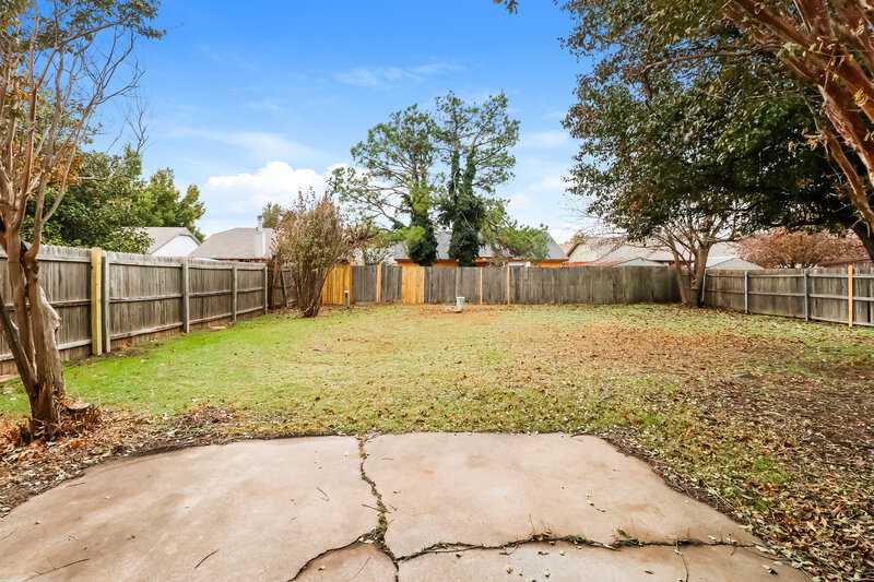 1,215/Mo, 516 Waterview Rd Oklahoma City, OK 73170 Rear View