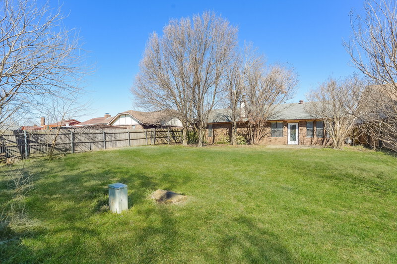 1,215/Mo, 516 Waterview Rd Oklahoma City, OK 73170 Exterior View