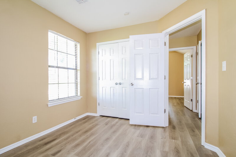 1,410/Mo, 2224 SW 135th Pl Oklahoma City, OK 73170 Bedroom View 4