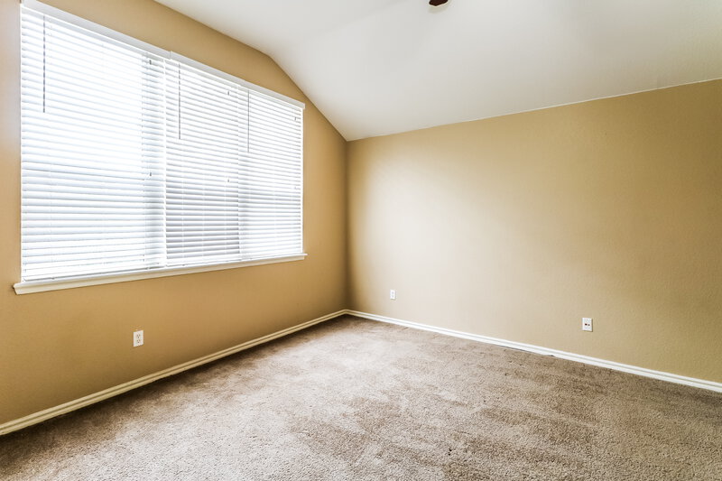 2,140/Mo, 2200 SW 141st Pl Oklahoma City, OK 73170 Main Bedroom View