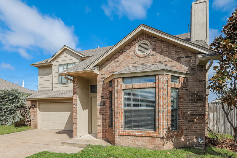 1,690/Mo, 2209 SW 135th Pl Oklahoma City, OK 73170 Front View