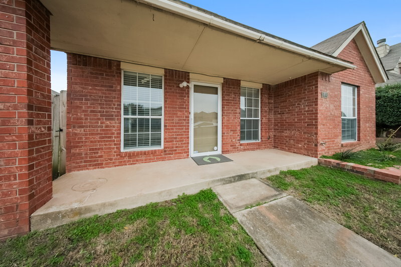 1,660/Mo, 1306 SW 22nd St Oklahoma City, OK 73170 Front Entrance View