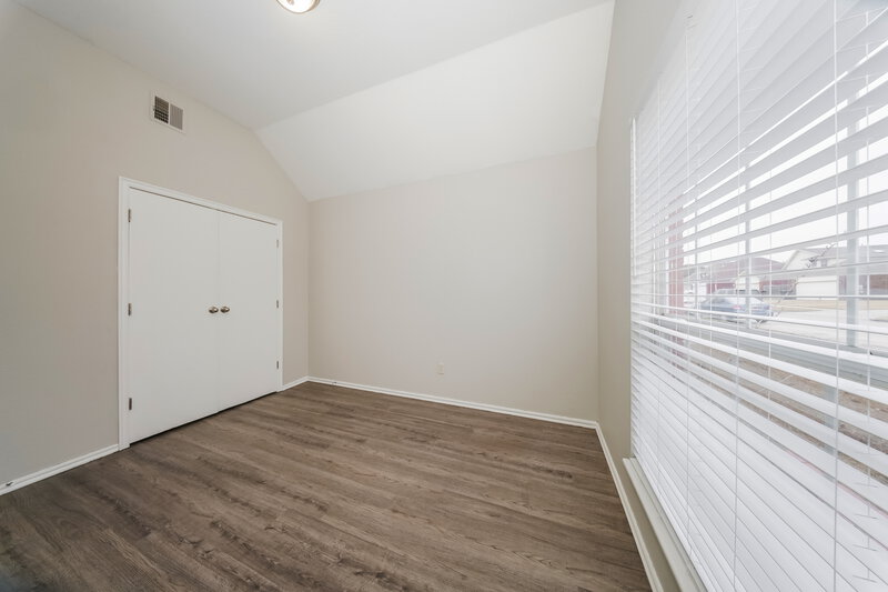 1,660/Mo, 1306 SW 22nd St Oklahoma City, OK 73170 Bedroom View