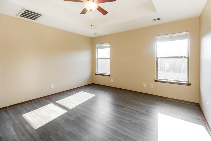 1,635/Mo, 3809 Windgate East St Oklahoma City, OK 73179 Main Bedroom View