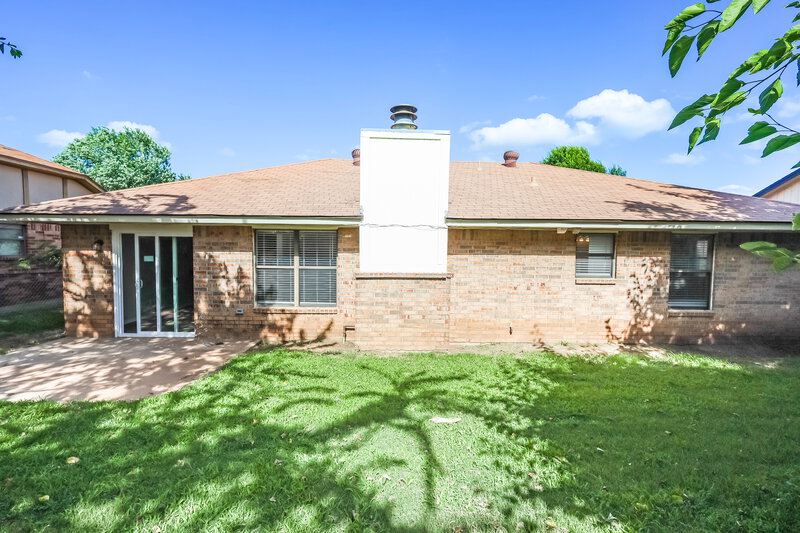 1,330/Mo, 2717 Paxton Pl Spencer, OK 73084 Rear View