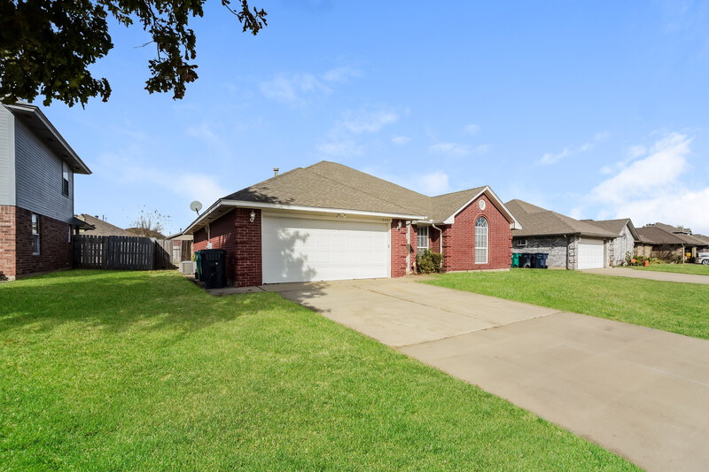 1,500/Mo, 6001 SE 84th St Oklahoma City, OK 73135 Front View 2