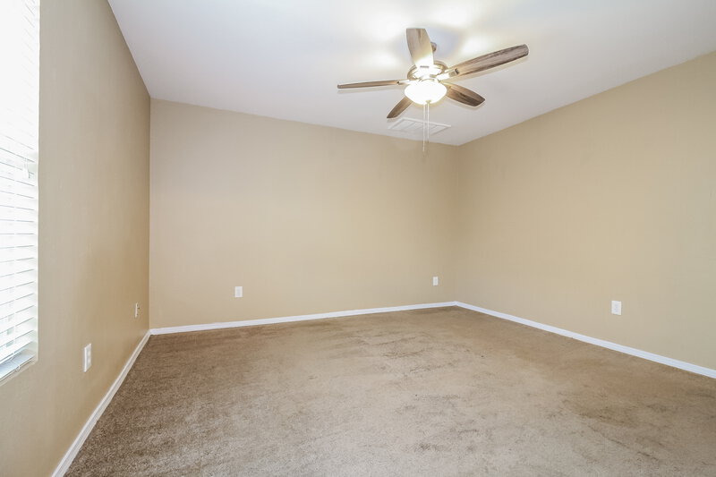 1,300/Mo, 8120 Rausch Ln Oklahoma City, OK 73135 Main Bedroom View