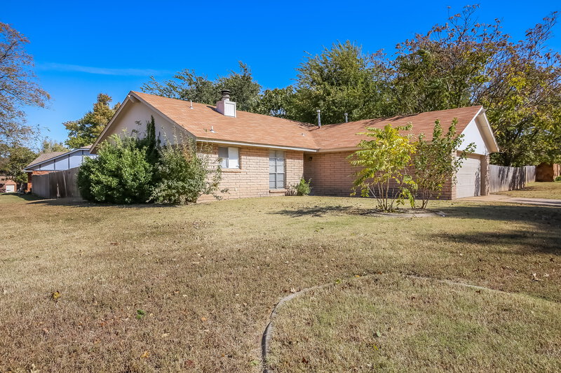1,276/Mo, 11909 Sagamore Dr Yukon, OK 73099 Front View