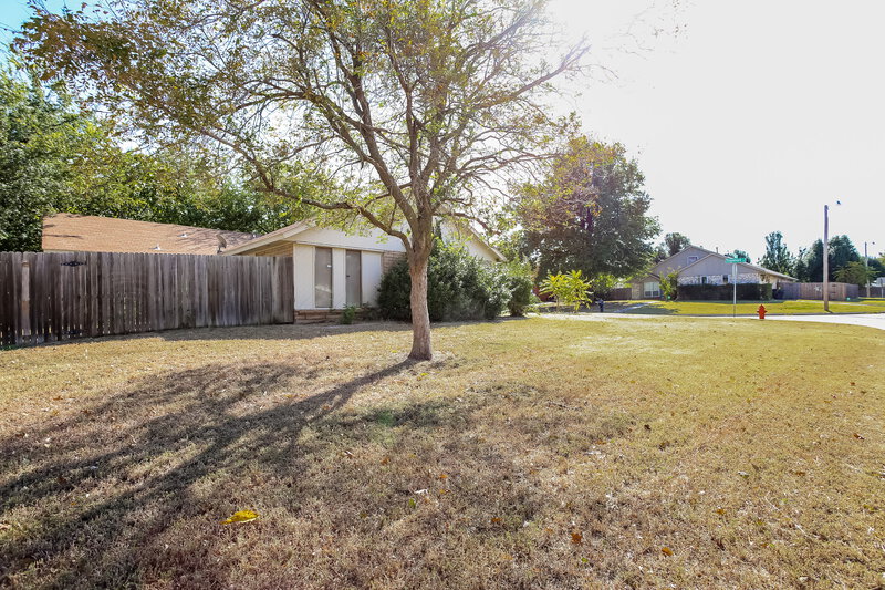 1,276/Mo, 11909 Sagamore Dr Yukon, OK 73099 Exterior View 3