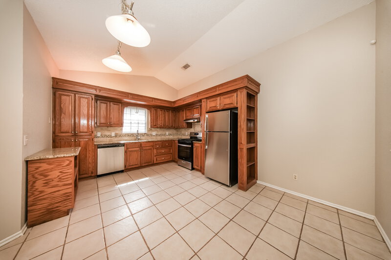 1,405/Mo, 2600 Amy Ct Moore, OK 73160 Kitchen View