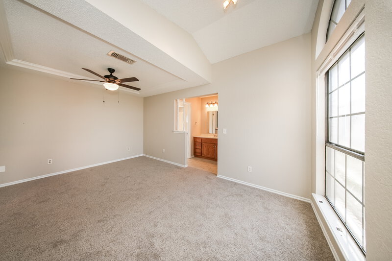 1,405/Mo, 2600 Amy Ct Moore, OK 73160 Main Bedroom View 2