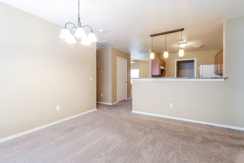1,500/Mo, 5536 Bush Creek Way oklahoma city, OK 73117 Dining Room View 3
