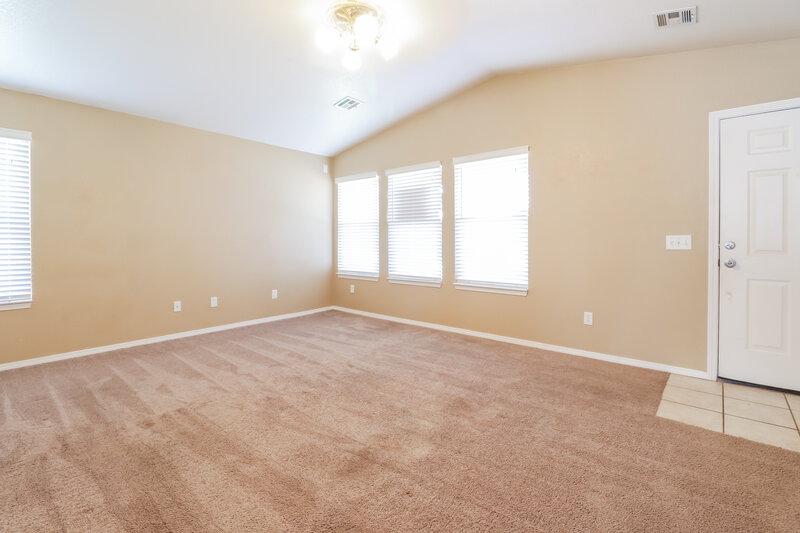 1,500/Mo, 5536 Bush Creek Way oklahoma city, OK 73117 Main Bedroom View 2