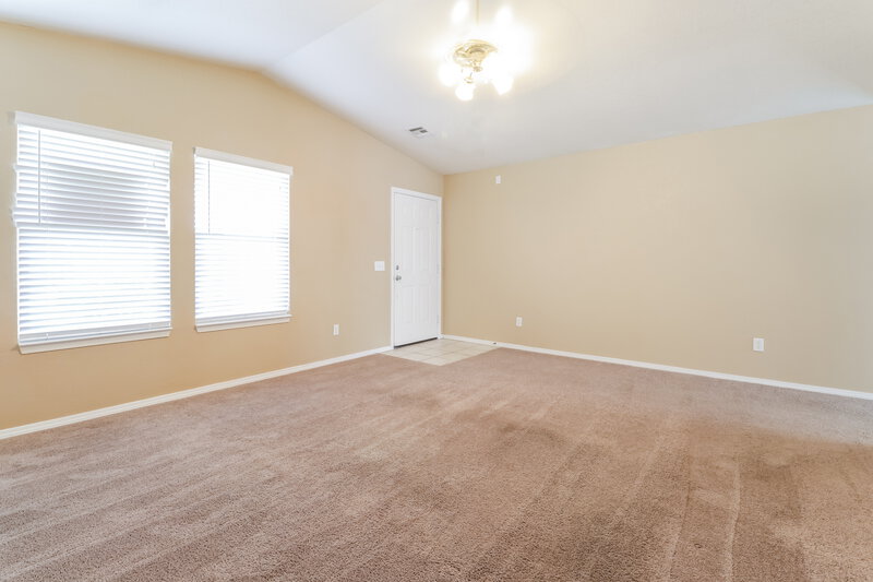 1,500/Mo, 5536 Bush Creek Way oklahoma city, OK 73117 Main Bedroom View 3