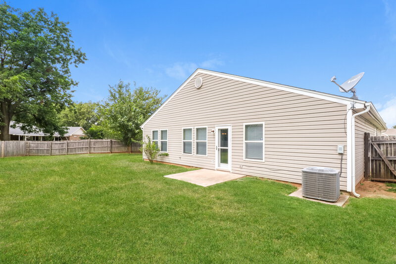 1,500/Mo, 5536 Bush Creek Way oklahoma city, OK 73117 Rear View 2