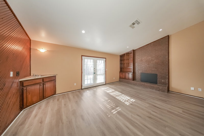 1,480/Mo, 808 Waterview Rd Oklahoma City, OK 73170 Living Room View