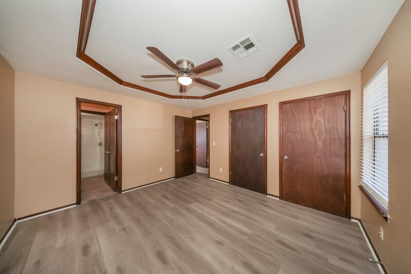 1,480/Mo, 808 Waterview Rd Oklahoma City, OK 73170 Main Bedroom View 2
