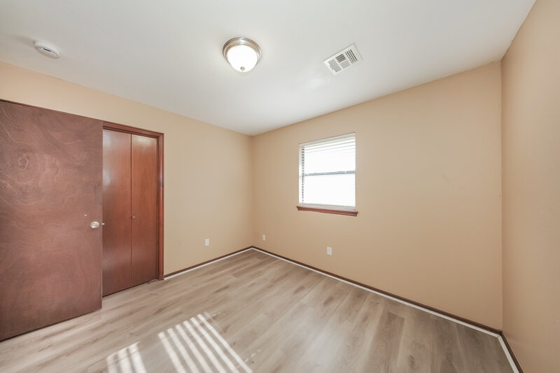 1,480/Mo, 808 Waterview Rd Oklahoma City, OK 73170 Bedroom View