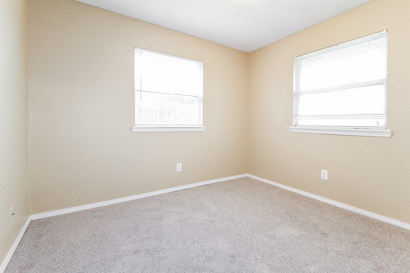 1,405/Mo, 1100 SE 11th St Moore, OK 73160 Bedroom View 2