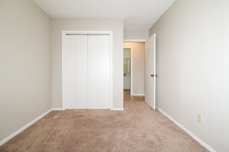 1,535/Mo, 10397 Dorothy Dr Oklahoma City, OK 73162 Bedroom View 2