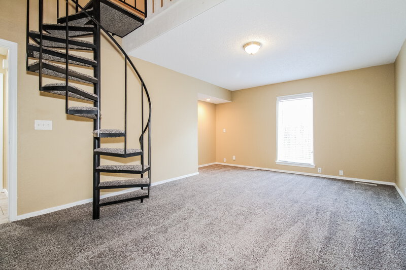1,475/Mo, 1204 Lynn Fry Blvd Midwest City, OK 73130 Main Bedroom View