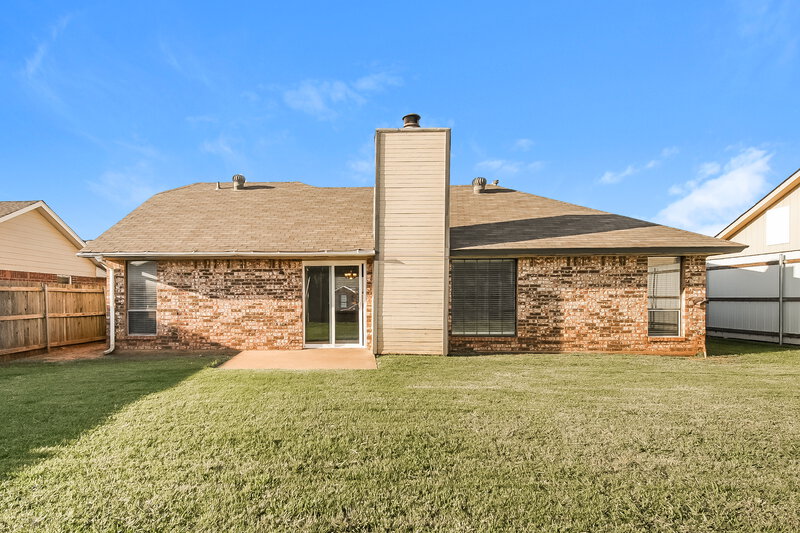 1,430/Mo, 1105 Northridge Rd Moore, OK 73160 Rear View 2