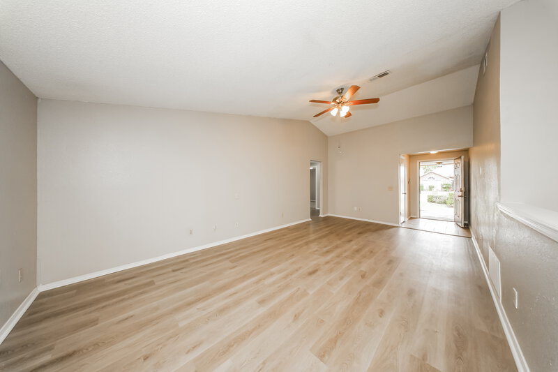 1,385/Mo, 11612 Wallace Ave Oklahoma City, OK 73162 Misc View 3
