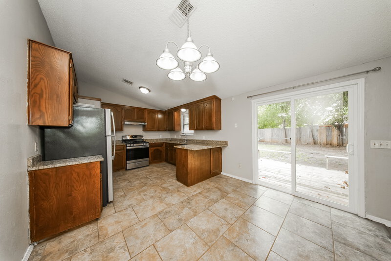 1,385/Mo, 11612 Wallace Ave Oklahoma City, OK 73162 Misc View 5