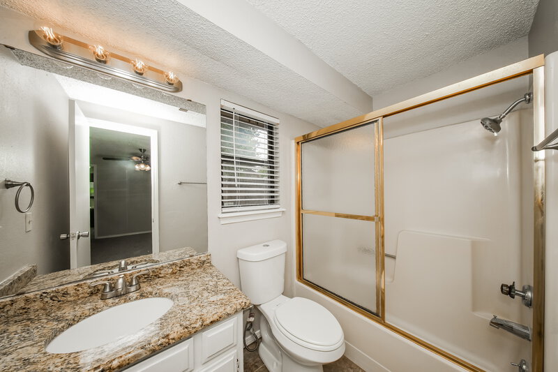 1,385/Mo, 11612 Wallace Ave Oklahoma City, OK 73162 Misc View 10