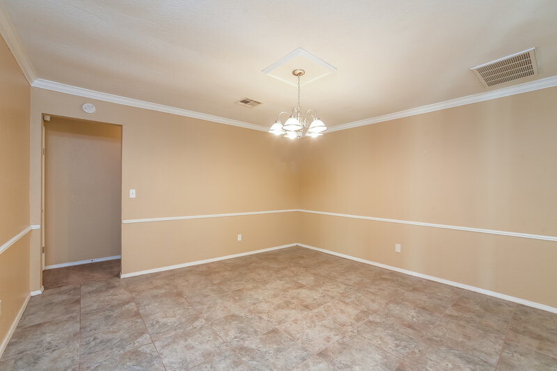 1,665/Mo, 10004 Southridge Dr Oklahoma City, OK 73159 Dining Room View