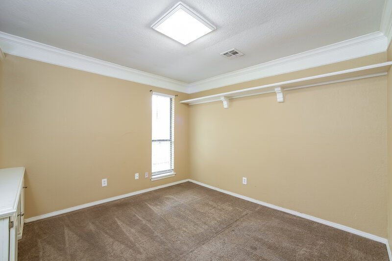 1,665/Mo, 10004 Southridge Dr Oklahoma City, OK 73159 Bedroom View 3