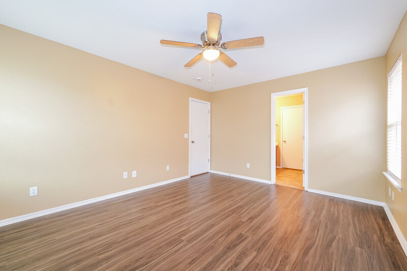 1,675/Mo, 13312 Mayberry Pl Oklahoma City, OK 73142 Main Bedroom View 2