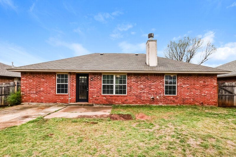 1,675/Mo, 13312 Mayberry Pl Oklahoma City, OK 73142 Rear View