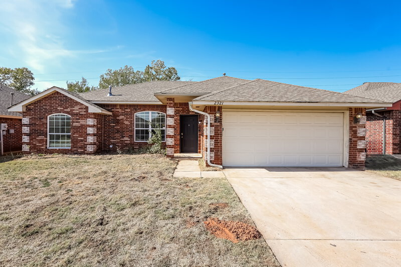 2,230/Mo, 2321 Fruitful Dr Midwest City, OK 73130 External View