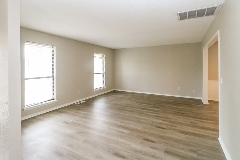 1,510/Mo, 11853 SW 4th St Yukon, OK 73099 Misc View 8