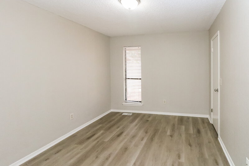 1,510/Mo, 11853 SW 4th St Yukon, OK 73099 Misc View 10