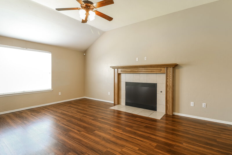 1,485/Mo, 5113 SE 79th St Oklahoma City, OK 73135 Living Room View 5