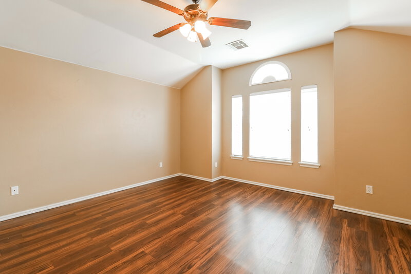 1,485/Mo, 5113 SE 79th St Oklahoma City, OK 73135 Main Bedroom View