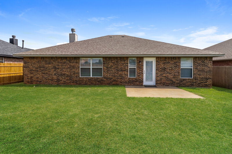 1,485/Mo, 5113 SE 79th St Oklahoma City, OK 73135 Rear View